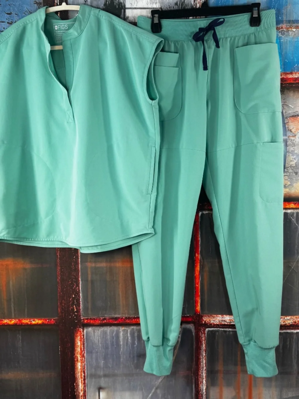FIGS Surgical Green Scrub Set Rafaela™ Oversized Top + Nepal™ Tall Slim Jogger